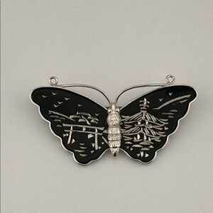 AMITA Japan Vintage Sterling Silver Etched Moth Butterfly Brooch Pin